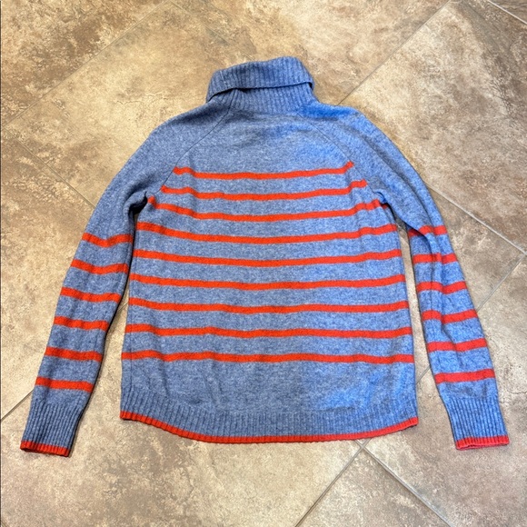 J Crew Tipped turtleneck stripe sweater Supersoft yarn—size medium—River Sunset - Picture 5 of 5